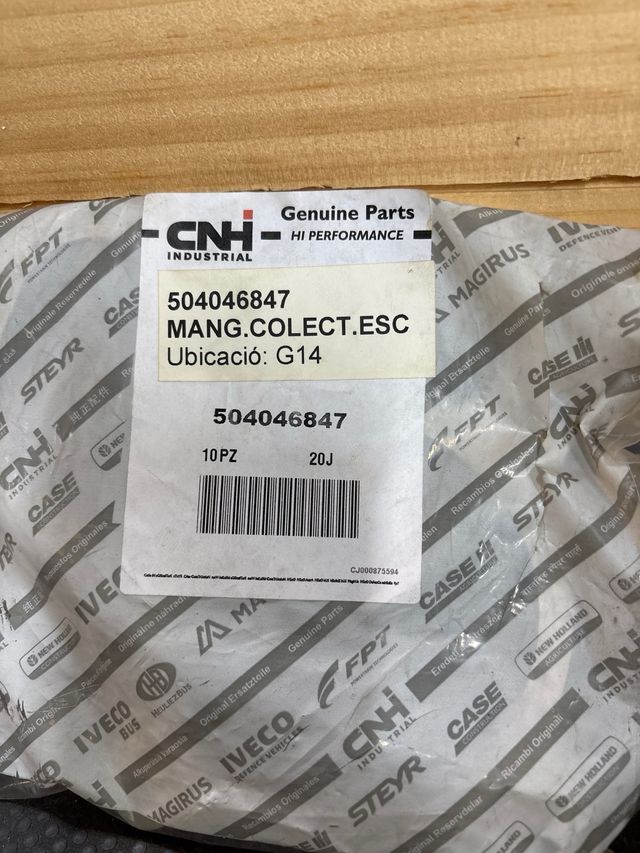 Junta Colector Escape CNH 504046847
