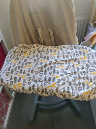 Chicco 4 en 1 + kit trona + colchón + funda