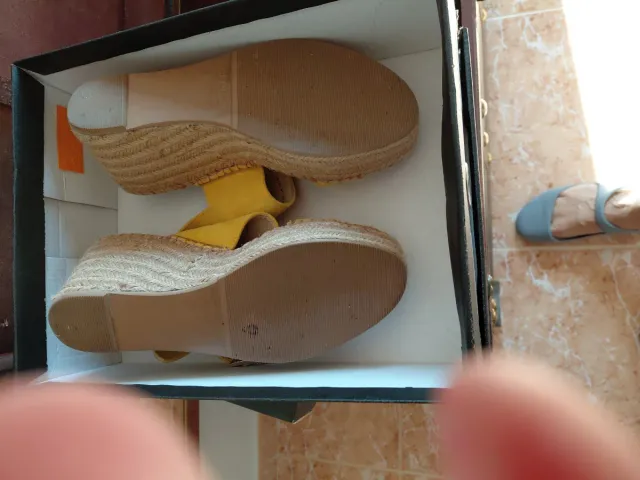 Sandalias Replay Amarillas