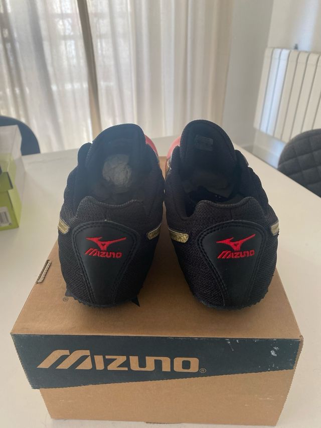Zapatillas Clavo Mizuno Talla 42