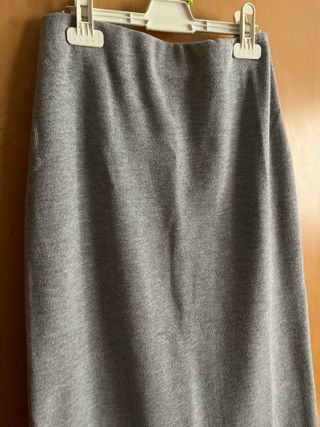 Falda gris Pull&Bear