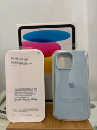 Cover iPhone 16 Pro Max Silicone Apple Azzurro
