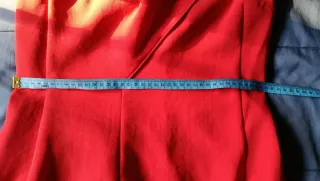 Vestido fiesta rojo asimétrico