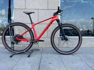 SCOTT SCALE 940 2025 Talla M y L