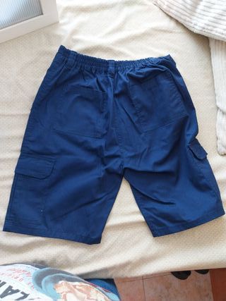 Pantalón corto de trabajo azul,usado solo una vez