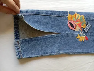 Pantalón vaquero vintage multicolor