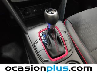 Hyundai Kona 1.6 GDI HEV Tecno Red DT 104 kW (141 CV)
