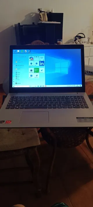 Lenovo IdeaPad 330 Laptop