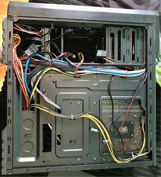 SERVICIO TECNICO DE ORDENADORES
Y PORTÁTILES