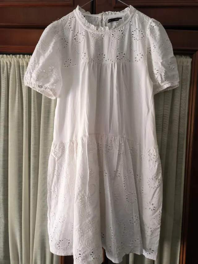 Vestido blanco bordado