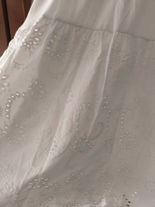 Vestido blanco bordado