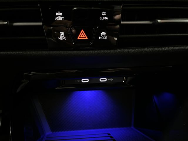 Volkswagen Golf 50 Aniversario 1.5 eTSI 150CV DSG