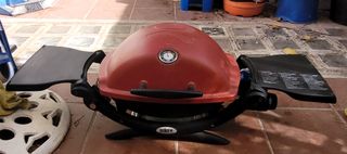 Barbacoa Weber Roja y Negra