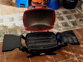 Barbacoa Weber Roja y Negra