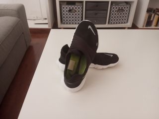 Zapatillas Nike Free Negras y Verdes
