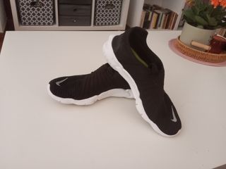 Zapatillas Nike Free Negras y Verdes