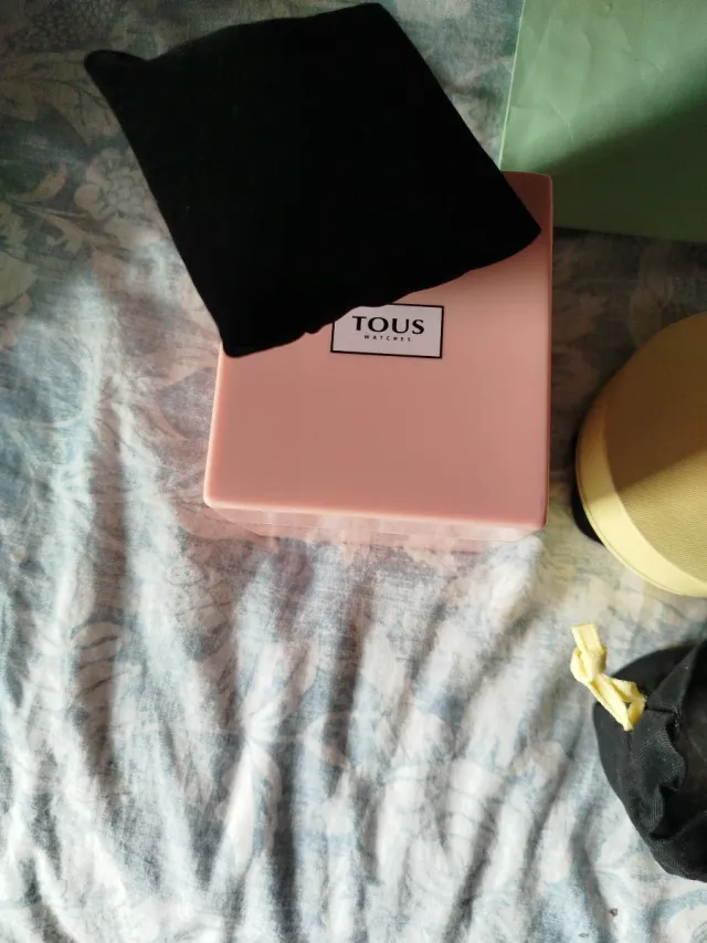 Estuches regalo Tous,precio por separado a valorar