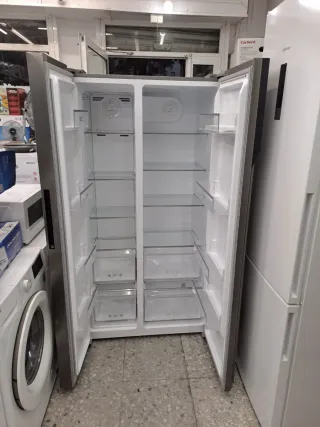Nevera Beko doble puertas 1,79m con garantía 