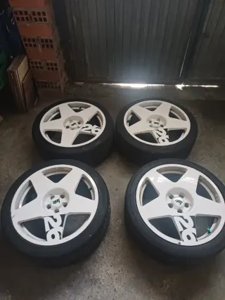 Llantas Bola B10