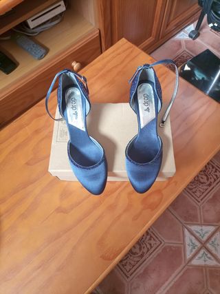 Zapatos de fiesta Drap azules y plateados