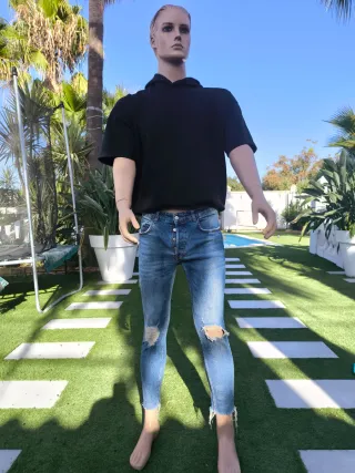 Pantalones vaqueros hombre desgastados