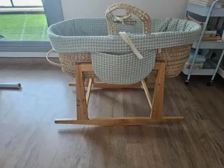 Moisés para bebé con soporte