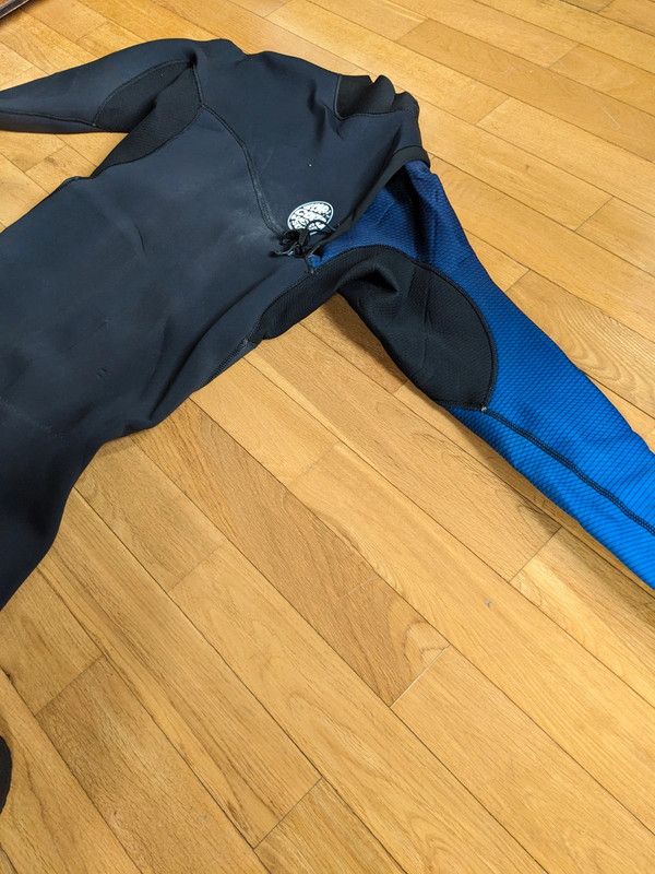 Neopreno Ripcurl E-bomb Pro L 2/2