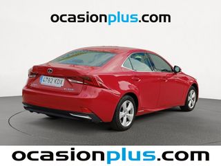 Lexus IS 300h Business 164 kW (223 CV)