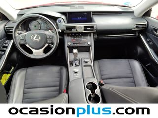 Lexus IS 300h Business 164 kW (223 CV)