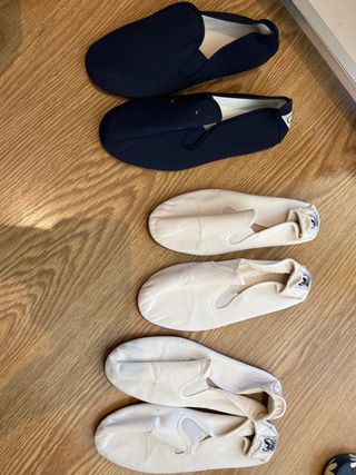Tres pares de Alpargatas lona talla 38