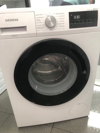 Lavadora semi nueva Siemens Blanca