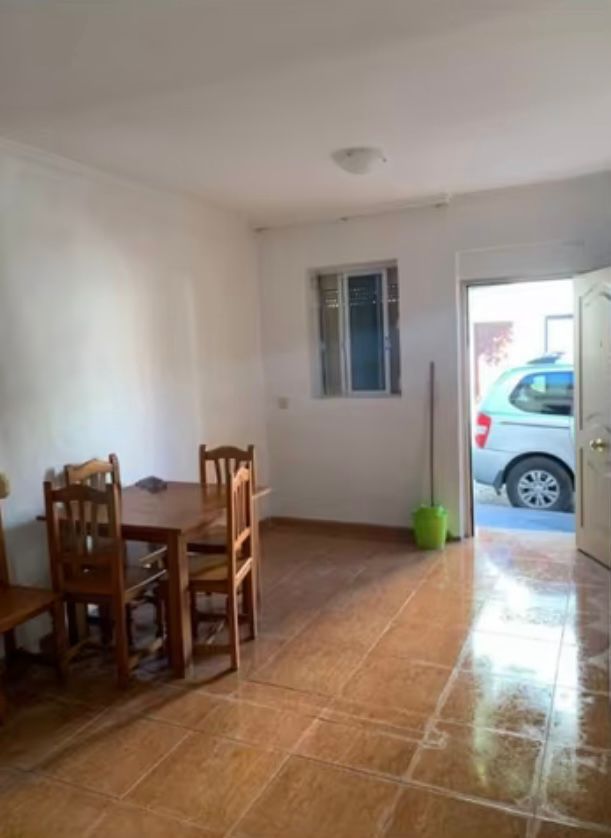 Casa en Campo de la Verdad (Zona Alta)