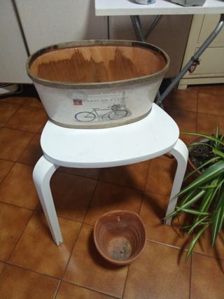 Lotes de macetas y recipientes para plantas