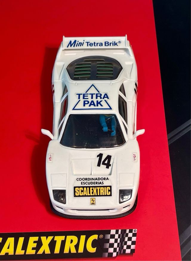 Scalextric Ferrari F-40 Mini Tetra Pak