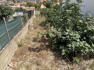 Terreno en venta en Los Pacos en Fuengirola
