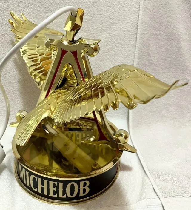 Lámpara Vintage Michelob Águila Dorada