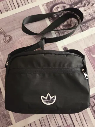 Bolso bandolera Adidas negro nuevo