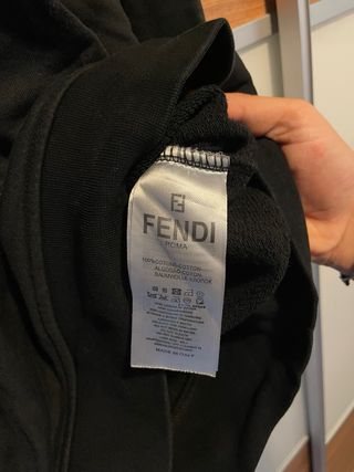 Maglione nero Fendi