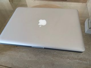MacBook Pro 13 LED
