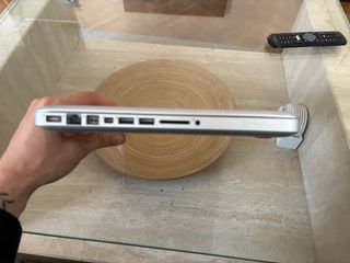 MacBook Pro 13 LED
