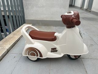 Moto correpasillos musical EZ PLAY