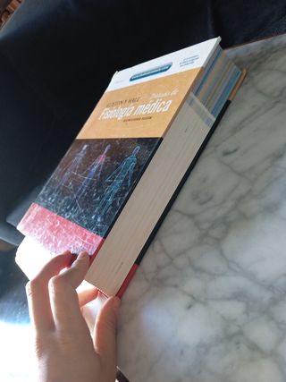 Principios de Anatomía y Fisiología. (Spanish E...