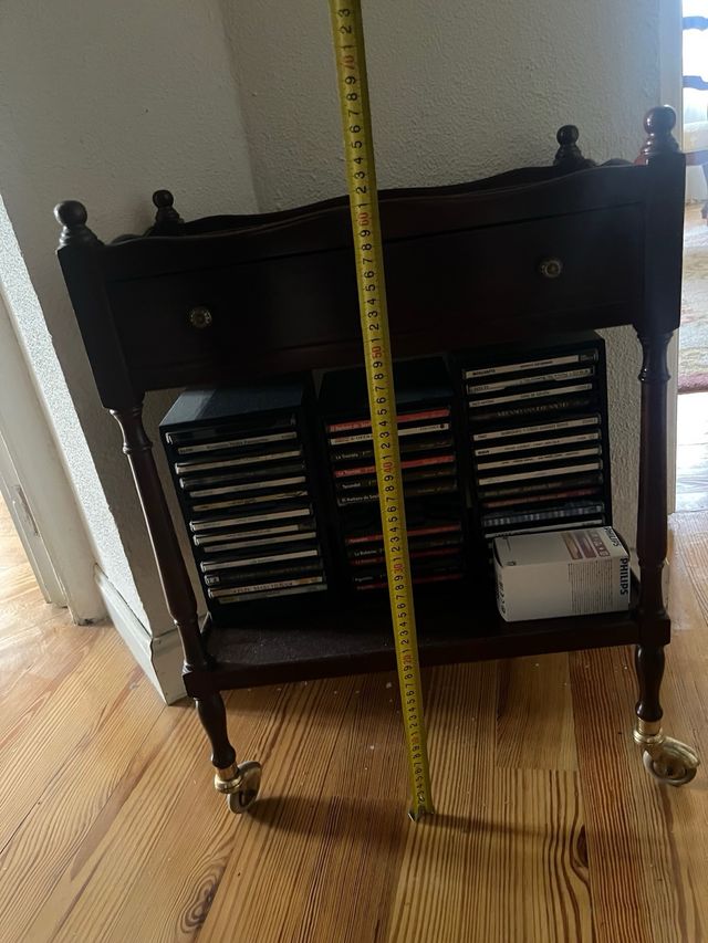 Mesita auxiliar madera con ruedas