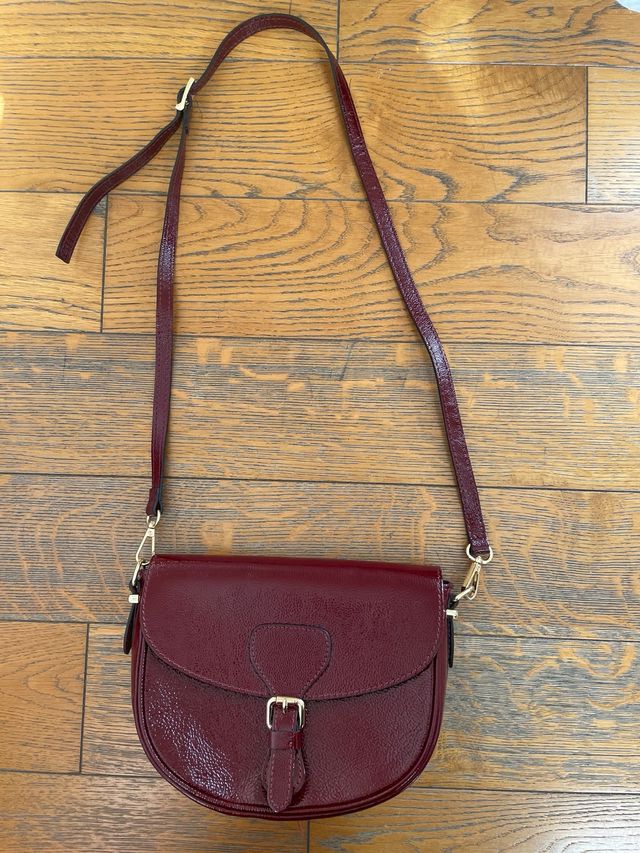 Bolso charol rojo NUEVO