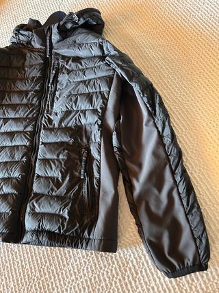 Plumas Abercrombie & Fitch negra