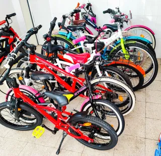 Collezione biciclette e monopattini come nuovi 