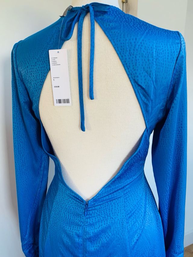 Vestido invitada NUEVO Urban Outfitters T-L