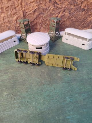 Modellino militare camion e rimorchio URSS