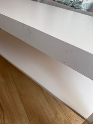 Mesa auxiliar Lack Ikea blanca