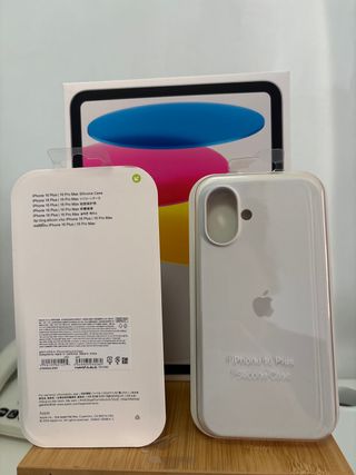 Cover iPhone 16 Plus Silicone Apple Bianco